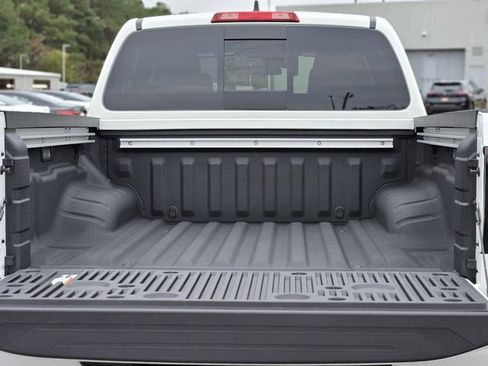 New 2026 Nissan Frontier PRO-4X w/ Pro-4x Convenience Package AWD/4WD image 29