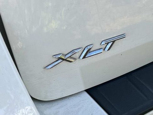 Used 2023 Ford Explorer XLT w/ Equipment Group 202A RWD image 9