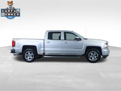 Used 2018 Chevrolet Silverado 1500 LT w/ All Star Edition image 13