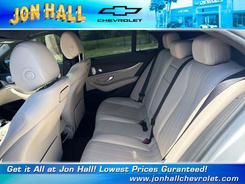 Used 2019 Mercedes-Benz E 300 image 22