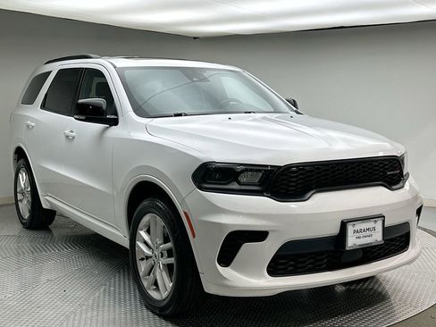 Used 2024 Dodge Durango GT image 15
