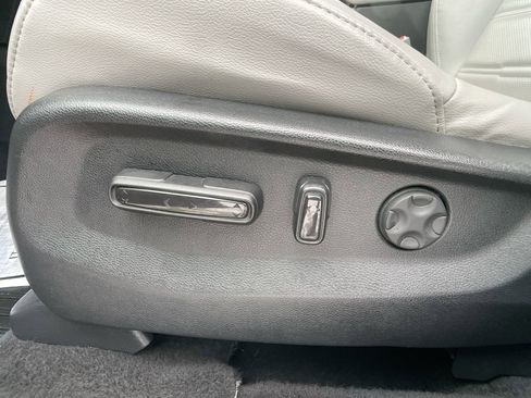 Certified 2022 Honda CR-V EX-L image 13