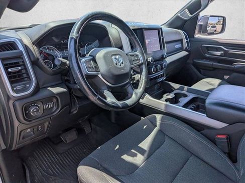 Used 2019 RAM 1500 Big Horn AWD/4WD image 9