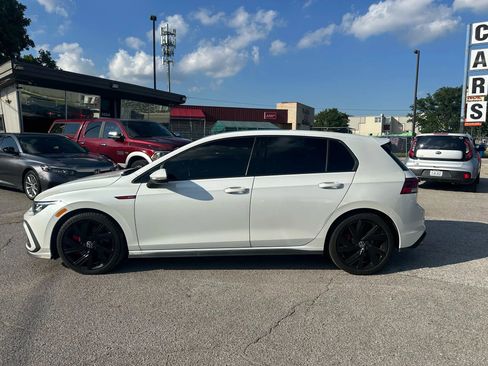 Used 2022 Volkswagen GTI SE image 2