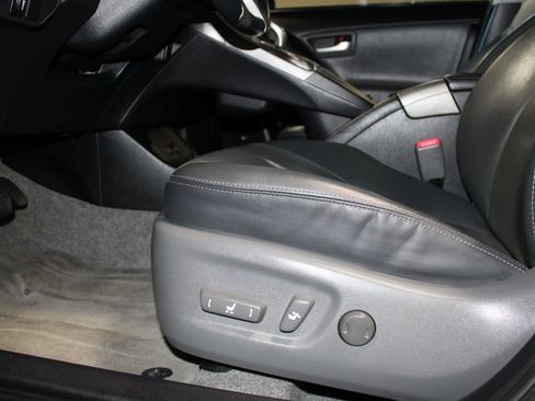 Used 2013 Toyota Prius Four FWD image 24