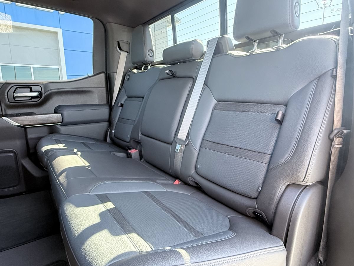 Used 2021 GMC Sierra 1500 Denali w/ Denali Ultimate Package AWD/4WD image 15