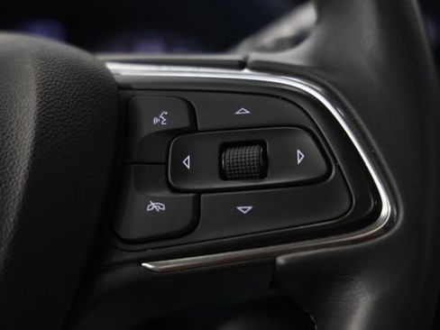 Used 2023 Buick Envision Essence w/ Sport Touring Package AWD/4WD image 30