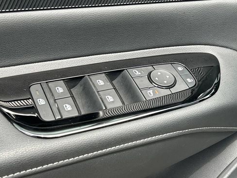 Certified 2026 Nissan Murano SV AWD/4WD image 21