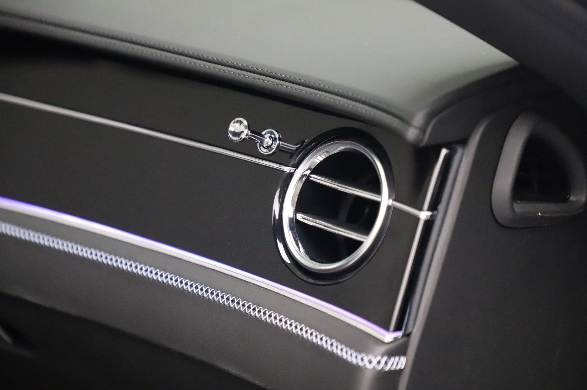 Used 2020 Bentley Continental GT V8 AWD/4WD image 33
