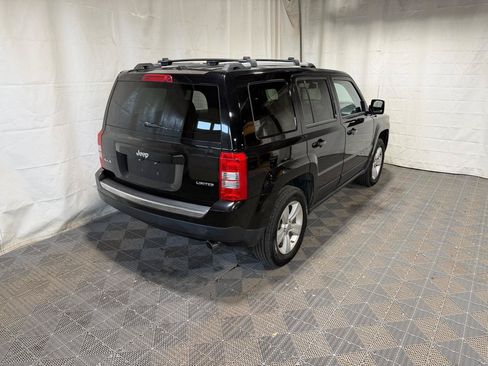 Used 2012 Jeep Patriot Limited w/ Sun/Sound Group AWD/4WD image 6