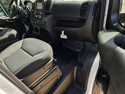 New 2026 RAM ProMaster 2500 w/ Convenience Group FWD image 6