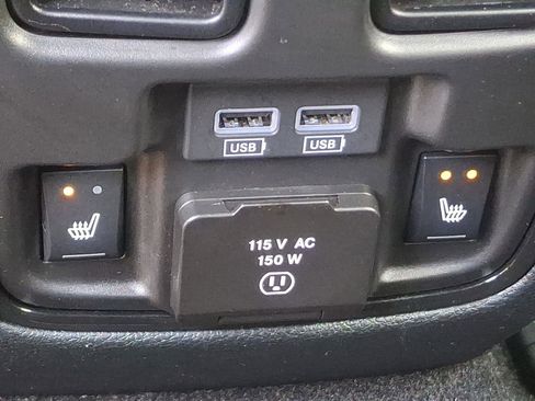 Certified 2022 Dodge Durango R/T w/ Blacktop Package image 13