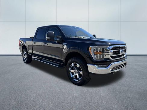 Used 2022 Ford F150 XLT w/ Equipment Group 302A High AWD/4WD image 4