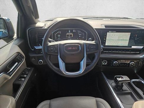 Used 2023 GMC Sierra 1500 SLT image 11