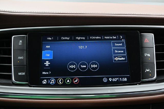 Used 2020 Buick Enclave Avenir w/ Avenir Technology Package AWD/4WD image 40
