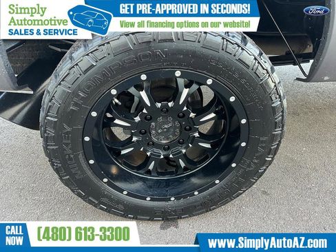 Used 2011 Ford F250 XLT w/ Chrome Pkg image 30