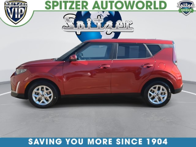 Used 2023 Kia Soul LX w/ LX Technology Package FWD image 9