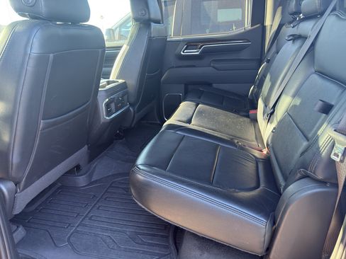Used 2022 GMC Sierra 1500 Elevation image 7