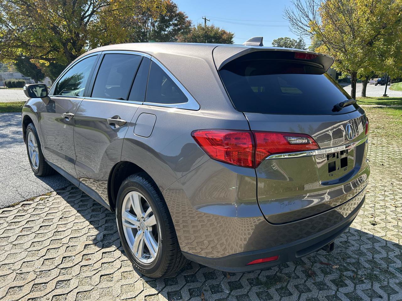 Used 2013 Acura RDX w/ Technology Package AWD/4WD image 7