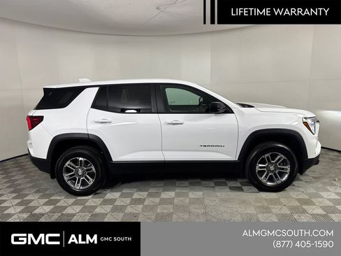 New 2026 GMC Terrain Elevation w/ LPO, Floor Liner Package FWD image 5