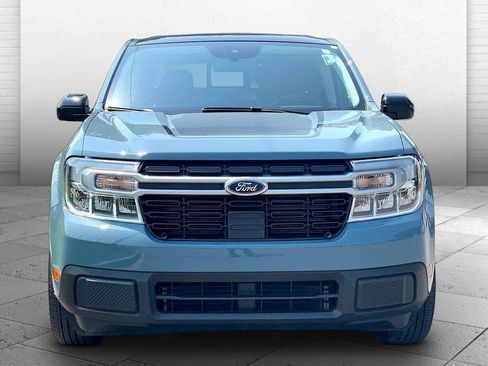 Used 2022 Ford Maverick Lariat w/ Lariat Luxury Package FWD image 2