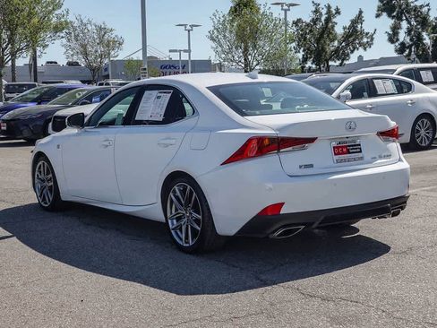 Used 2019 Lexus IS 350 F Sport image 6