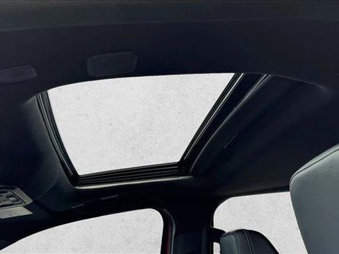 Certified 2024 Toyota Tacoma Limited w/ Limited Package (LT) image 11