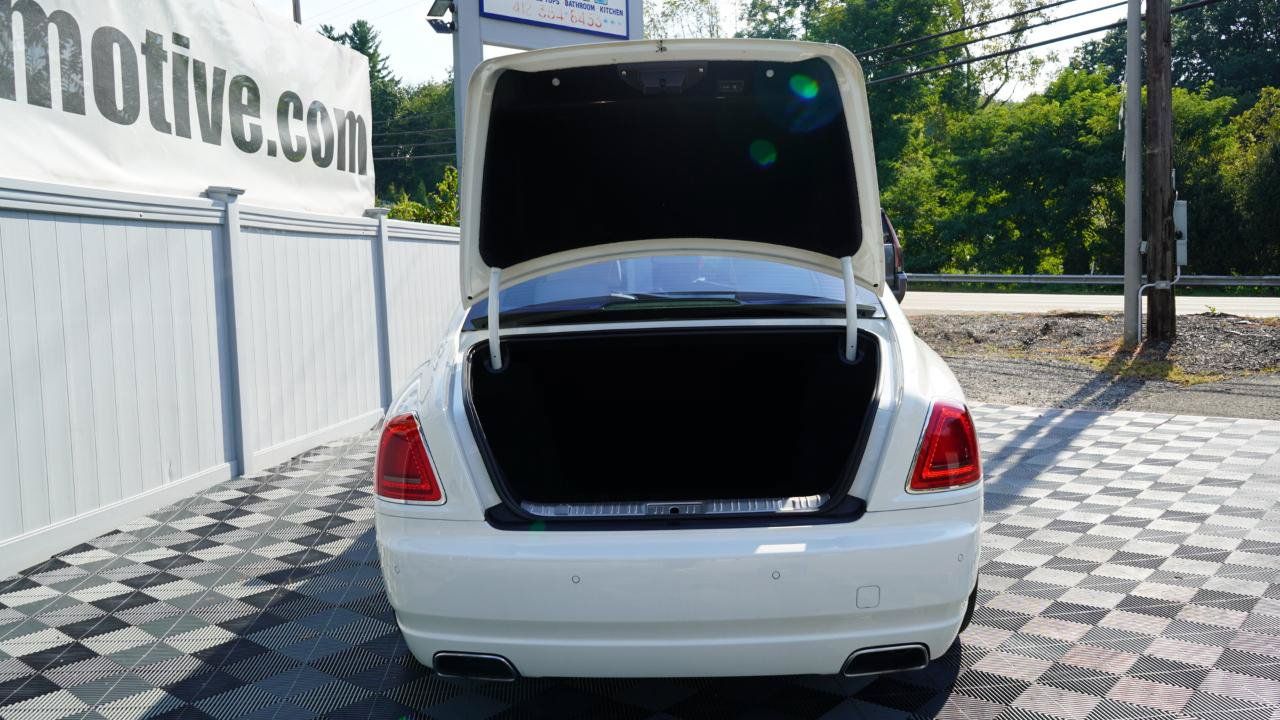 Used 2011 Rolls-Royce Ghost RWD image 94