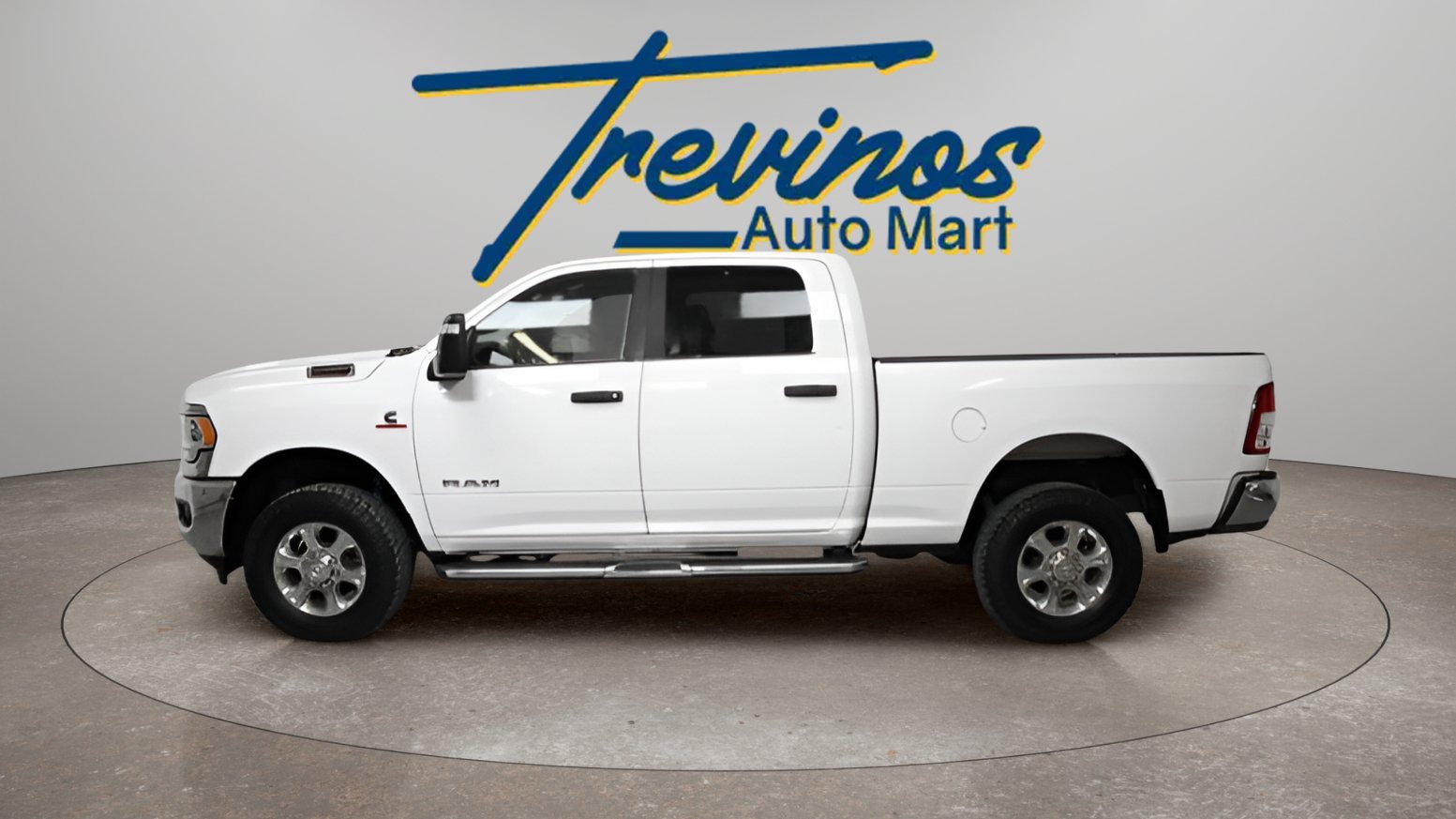 Used 2024 RAM 2500 Big Horn w/ Off Road Package AWD/4WD image 12