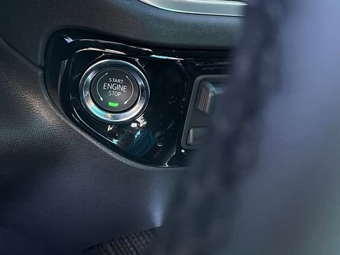 Certified 2026 Chevrolet Silverado 1500 RST w/ Convenience Package II image 17