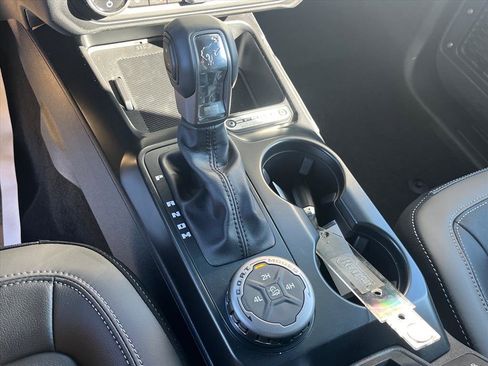 New 2025 Ford Bronco Outer Banks image 14