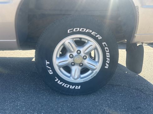 Used 1997 MAZDA B-Series Pickup 2WD Regular Cab B2300 image 9