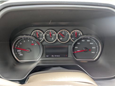 Used 2024 Chevrolet Tahoe LS RWD image 15