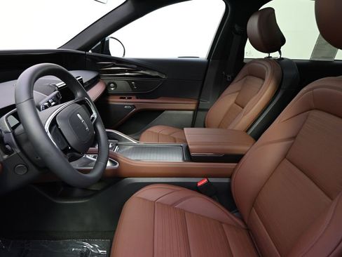 New 2026 Lincoln Nautilus Reserve w/ Jet Appearance Package image 13