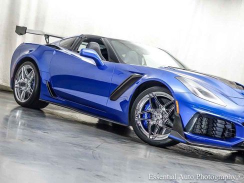 Used 2019 Chevrolet Corvette ZR1 RWD image 5