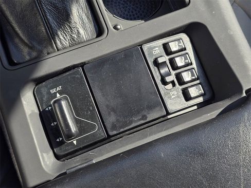 Used 1996 Chevrolet Corvette Coupe image 33