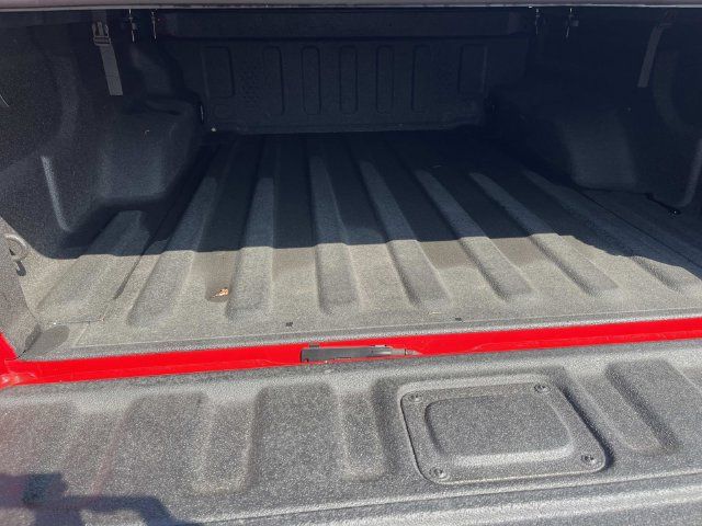 Used 2022 Jeep Gladiator Sport AWD/4WD image 12