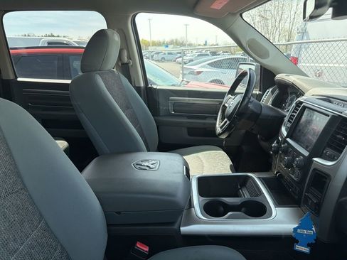 Used 2018 RAM 1500 Big Horn AWD/4WD image 4