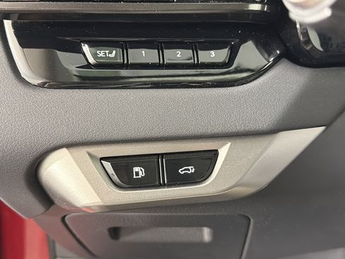 Used 2024 Lexus RX 450h AWD w/ Convenience Package image 9