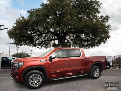 Used 2023 GMC Sierra 1500 Denali image 1