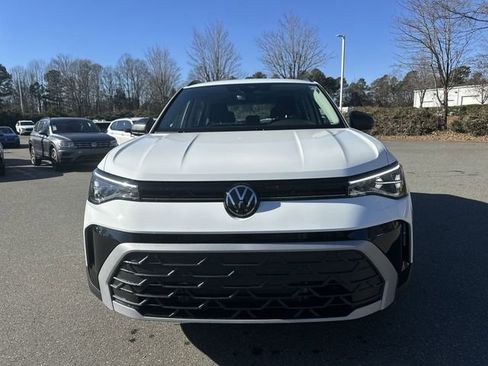 New 2026 Volkswagen Taos S image 8