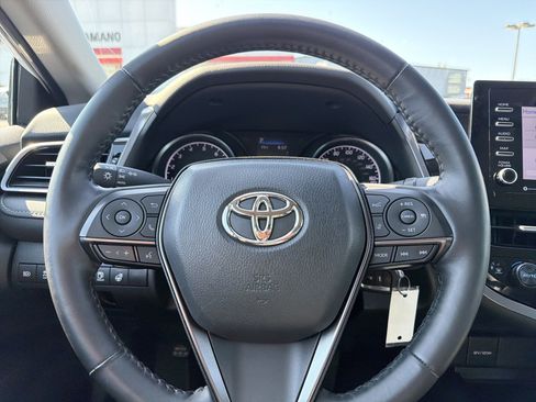 Used 2024 Toyota Camry SE w/ Cold Weather Package FWD image 13