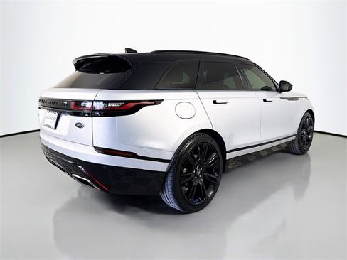 Certified 2023 Land Rover Range Rover Velar R-Dynamic S image 5