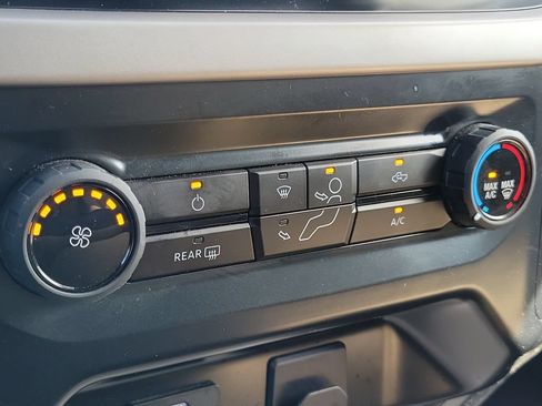 Used 2023 Ford F150 XLT RWD image 32