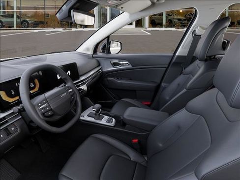 New 2026 Kia Sportage EX AWD/4WD image 17