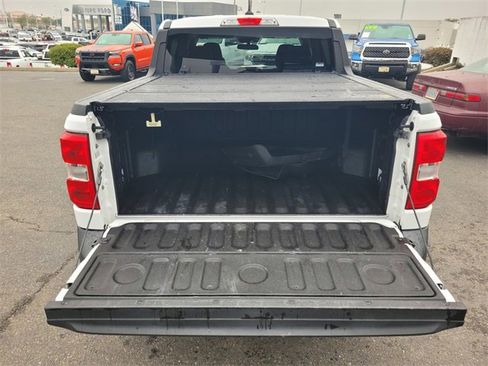 Used 2022 Ford Maverick XLT w/ Equipment Group 300A Standard image 11