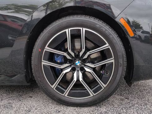 Used 2024 BMW 750e xDrive w/ Executive Package AWD/4WD image 10