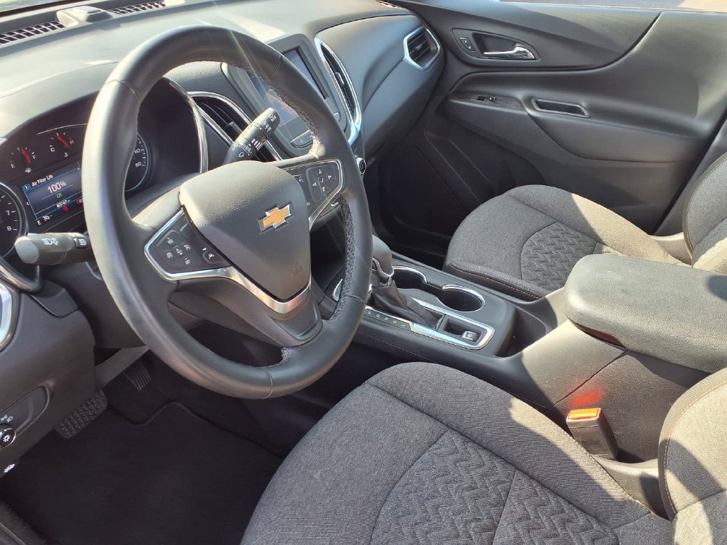 Used 2024 Chevrolet Equinox LT FWD image 16