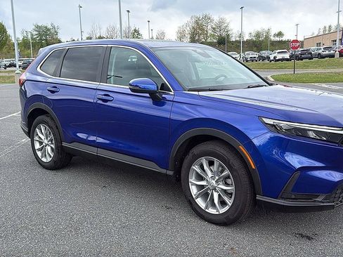 Used 2023 Honda CR-V EX-L image 2