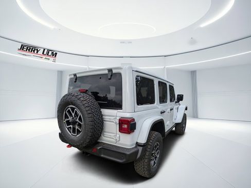 New 2026 Jeep Wrangler Unlimited Rubicon w/ Safety Group image 3